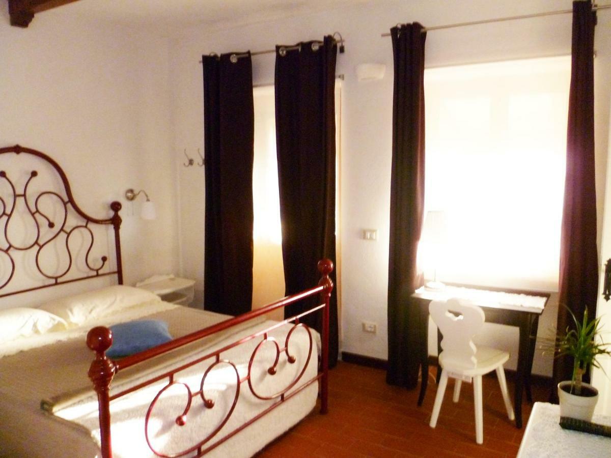 B&B Colle Di Terria Country House Contigliano Dış mekan fotoğraf
