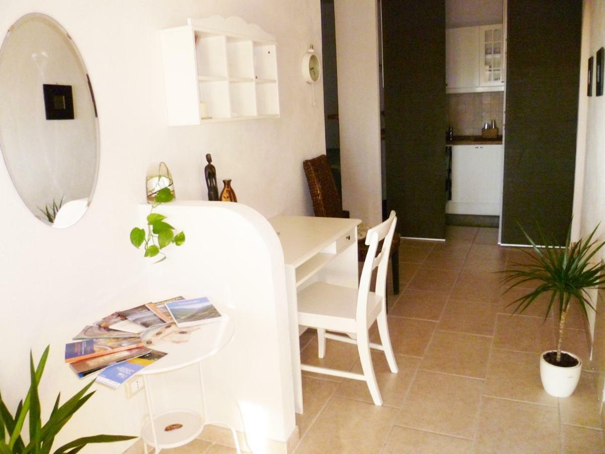 B&B Colle Di Terria Country House Contigliano Dış mekan fotoğraf